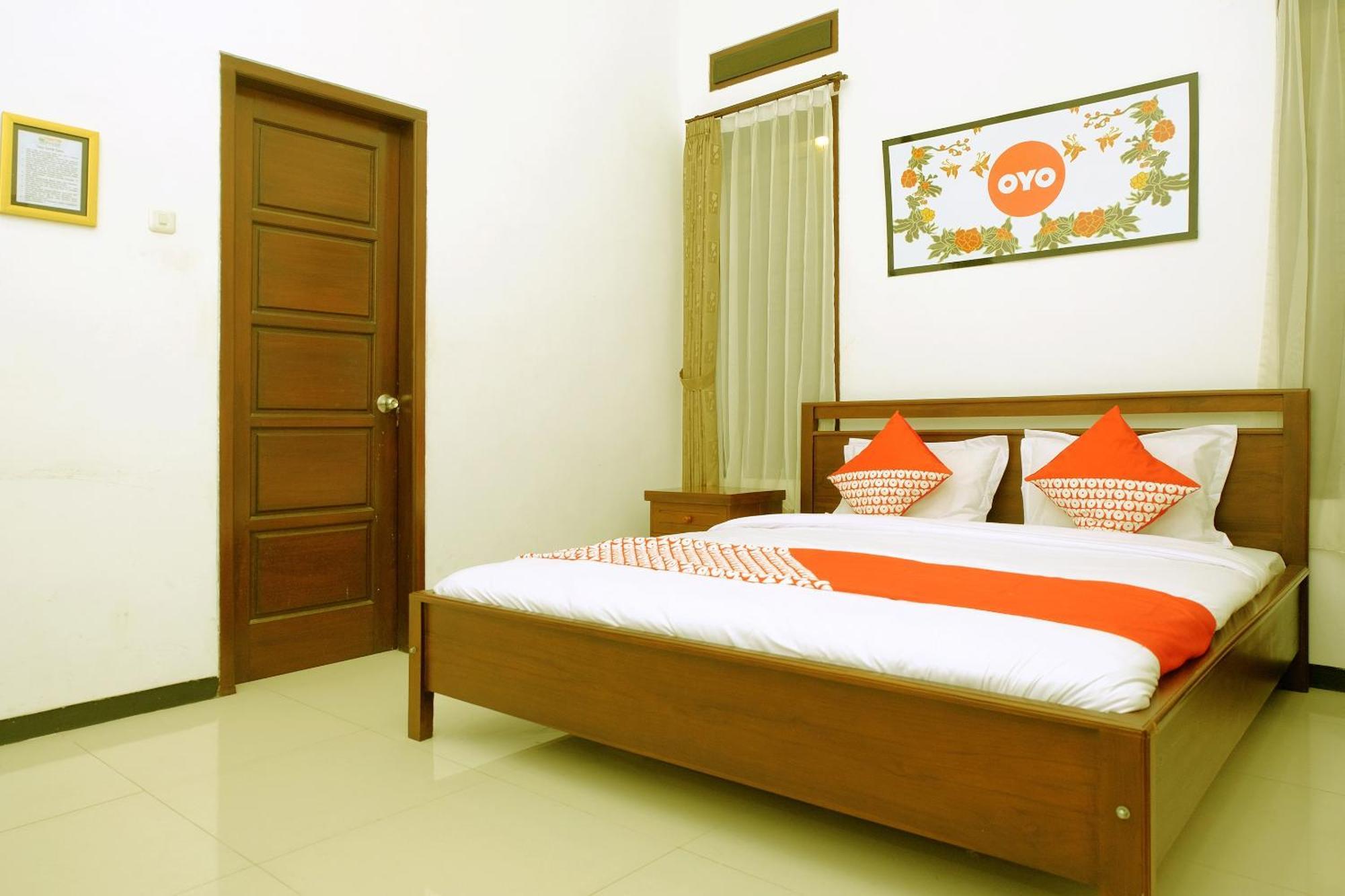 Oyo 350 D' Maktab Homestay Syariah Malang Kültér fotó