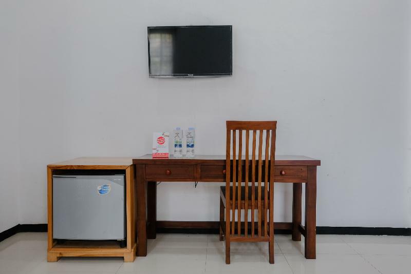 Oyo 350 D' Maktab Homestay Syariah Malang Kültér fotó